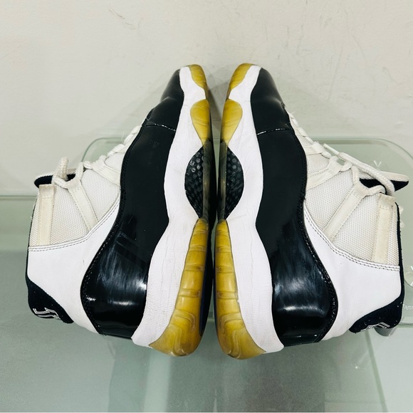 Air Jordan 11 Concord Sz‎ 10,5 Mens 2018 Nike Retro Black White 378037-100 OG XI - Picture 8 of 10